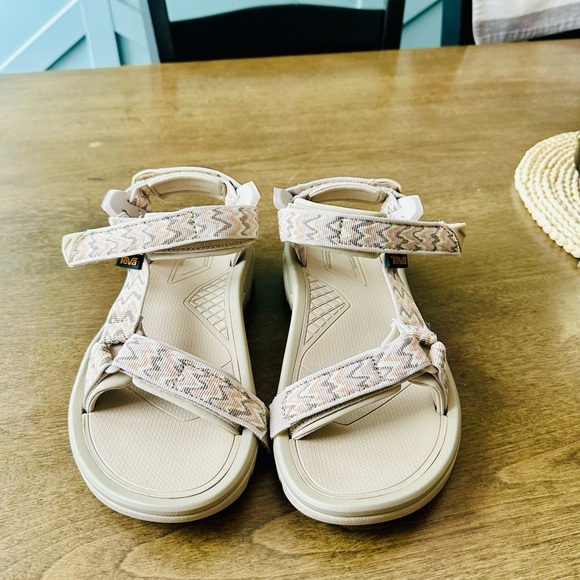 Teva terra FI 5 sandals size 7 brand new - Picture 4 of 5